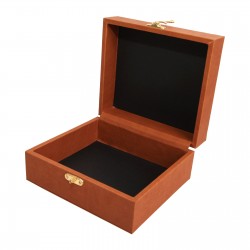 KUTU15 KUTU 15 KİLİTLİ KUTU TERMO DERİ SIVAMA